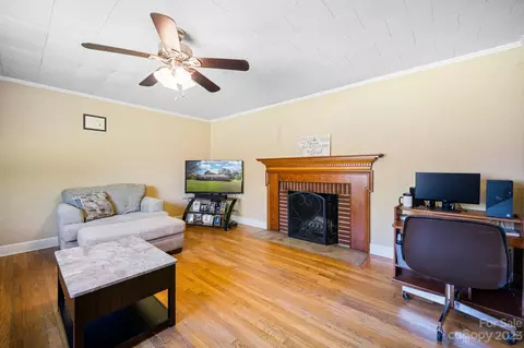 3216 Us 70 E Hwy E, Morganton, NC 28655 photo 11