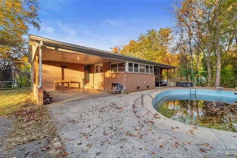 305 Mull Ln, Morganton, NC 28655 photo 19