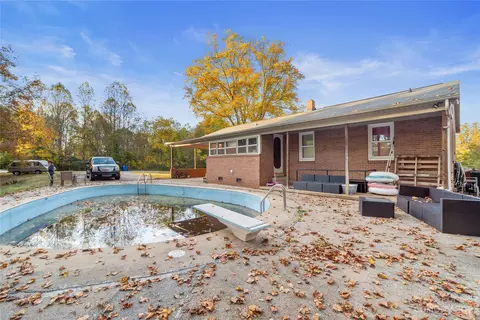 305 Mull Ln, Morganton, NC 28655 photo 20