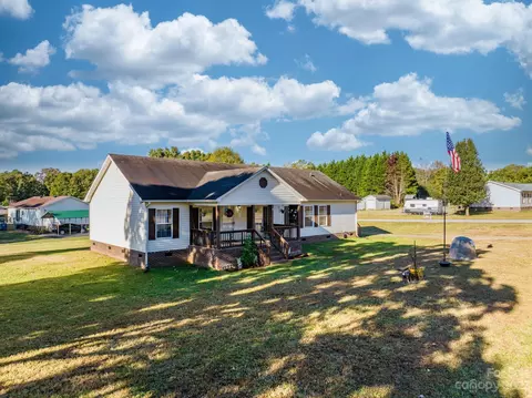 160 Bost Nursery Rd, Maiden, NC 28650