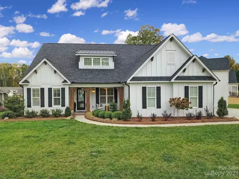 6230 Norwick Park Dr, Mint Hill, NC 28227