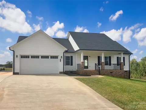 2480 Hovis Rd, Lincolnton, NC 28092