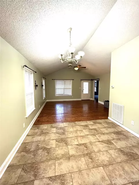 432 Pine Forest Ct, Vale, NC 28168 photo 10