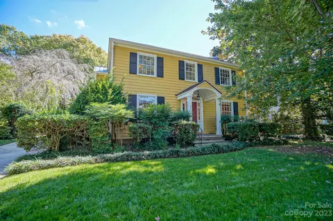 641 Llewellyn Pl, Charlotte, NC 28207