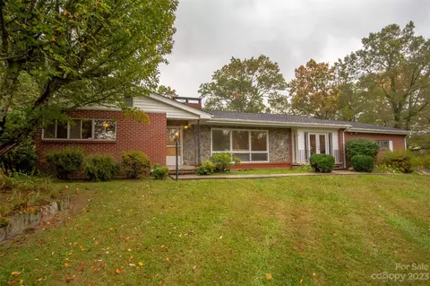 271 Gudger Hill Rd, Cullowhee, NC 28723