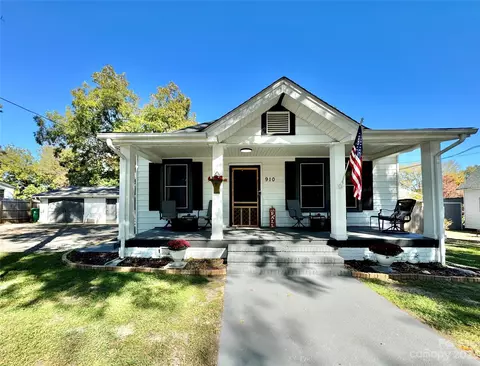 910 Mill St, Albemarle, NC 28001