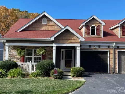 28 Old Creek 12a Ln #12A, Hendersonville, NC 28739