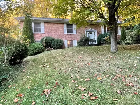 65 Beechwood Rd, Asheville, NC 28805