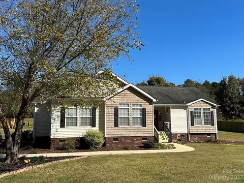 177 Potters Rd, Woodleaf, NC 27054