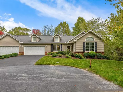 108 Jasmine Ln, Asheville, NC 28803
