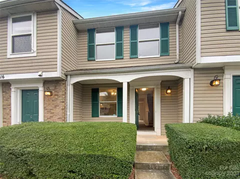 9616 Vinca D Cir #D, Charlotte, NC 28213