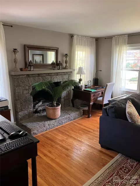 504 Maple St, Brevard, NC 28712 photo 14