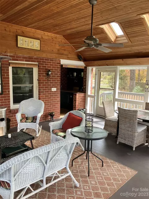 504 Maple St, Brevard, NC 28712 photo 27