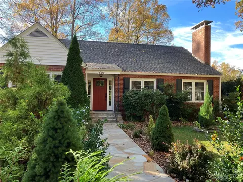 504 Maple St, Brevard, NC 28712