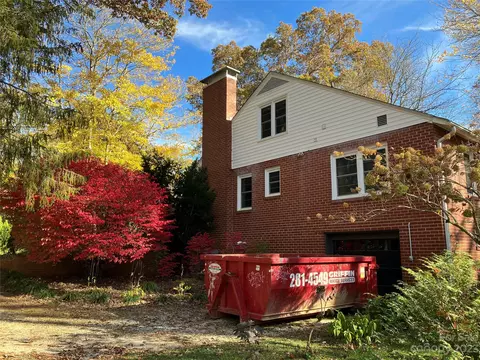 504 Maple St, Brevard, NC 28712 photo 4