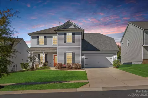 2034 Sugaree Commons Dr, Fort Mill, SC 29715