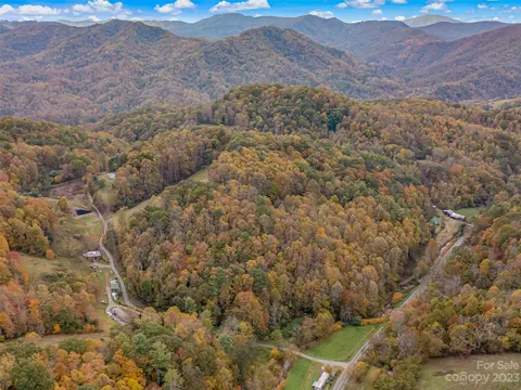 693 Sharp Hollow Rd, Marshall, NC 28753 photo 45
