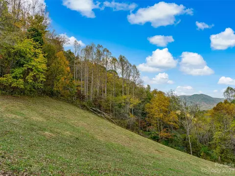 693 Sharp Hollow Rd, Marshall, NC 28753 photo 11