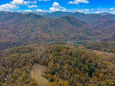 693 Sharp Hollow Rd, Marshall, NC 28753 photo 8