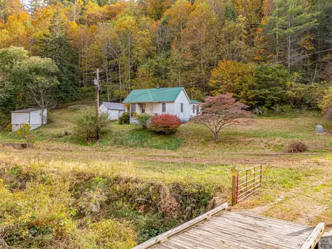 693 Sharp Hollow Rd, Marshall, NC 28753 photo 29