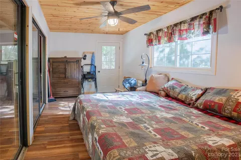 79 Bear Wallow Dr, Spruce Pine, NC 28777 photo 22