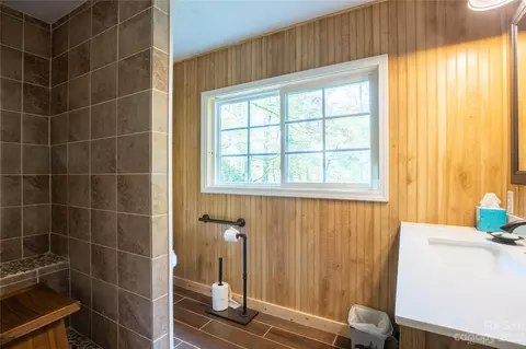 79 Bear Wallow Dr, Spruce Pine, NC 28777 photo 23