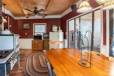 79 Bear Wallow Dr, Spruce Pine, NC 28777 photo 19