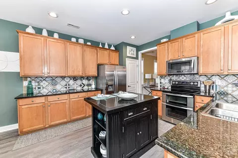 15435 Crossing Gate Dr, Cornelius, NC 28031 photo 10