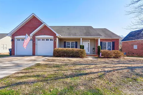 120 Brookview Dr, Shelby, NC 28152