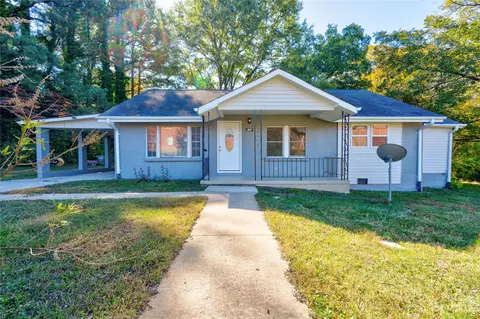 510 E Georgia Ave, Bessemer City, NC 28016