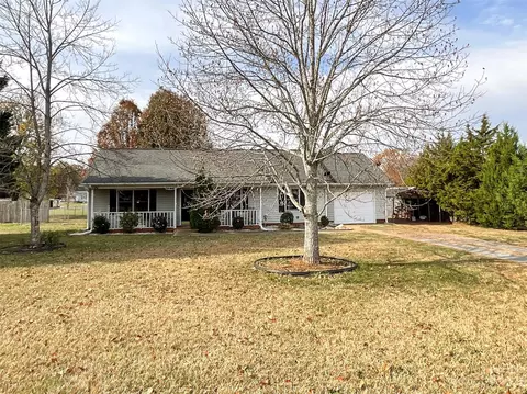2016 Fieldridge Ln, Monroe, NC 28110