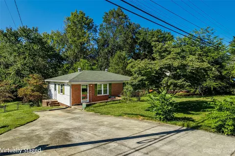 107 Brookwood Rd, Belmont, NC 28012