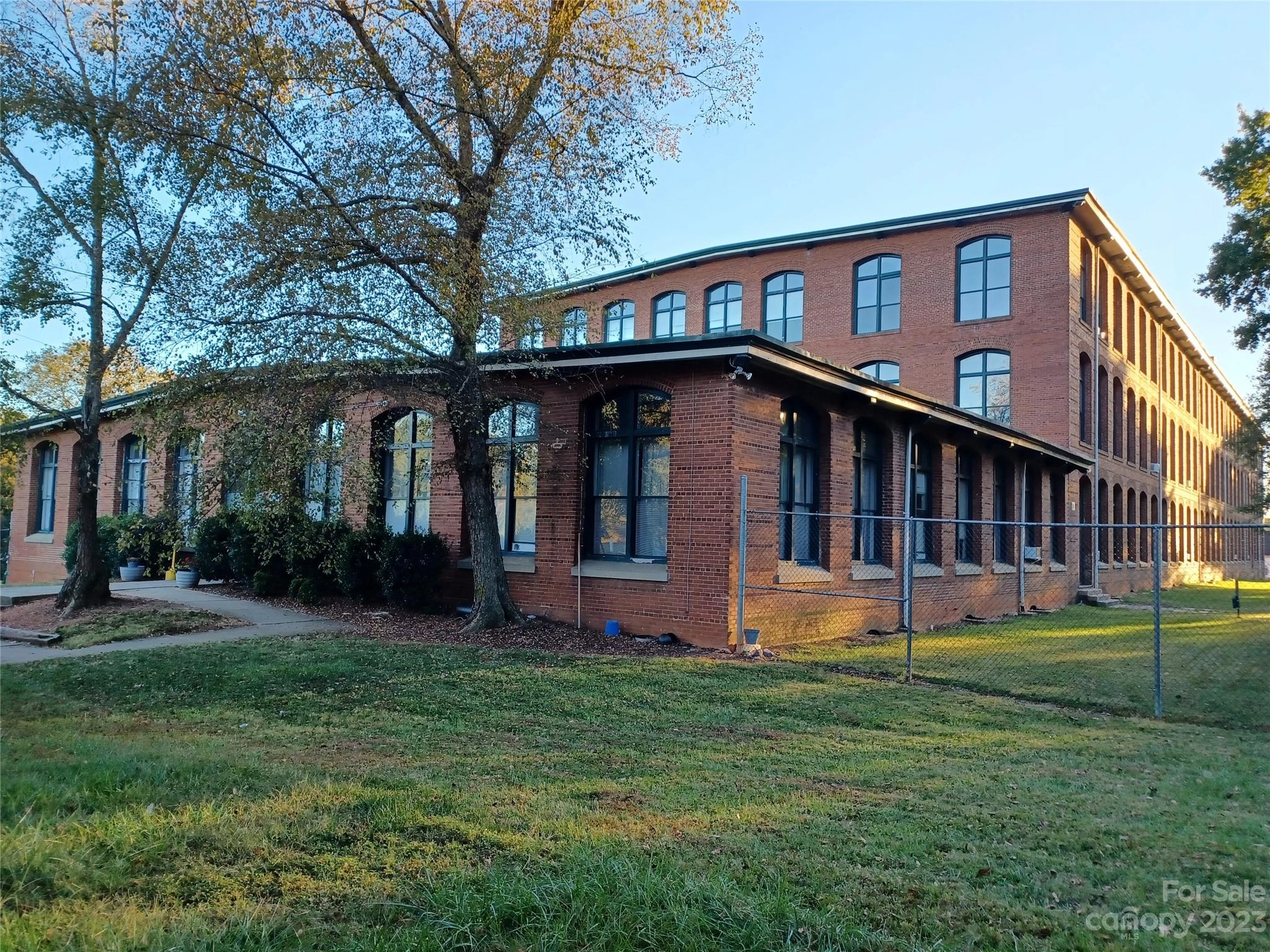 201 S Hoskins 107 Rd Unit 107  