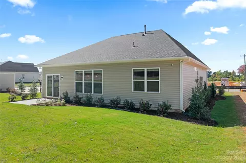 8224 Mccormick St, Terrell, NC 28682 photo 4