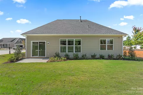 8224 Mccormick St, Terrell, NC 28682 photo 3
