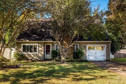 6719 Montezuma Trl, Charlotte, NC 28227