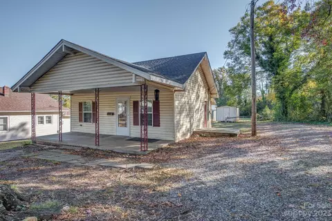 204 N Dilling St, Kings Mountain, NC 28086