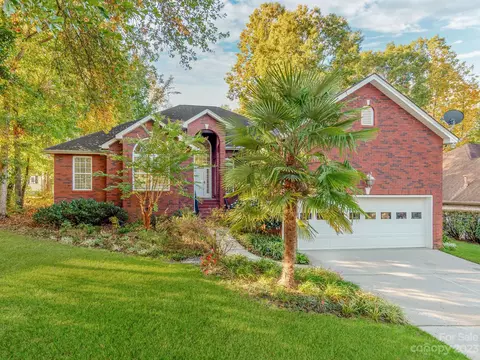 193 Zimmerman Dr, Fort Mill, SC 29708