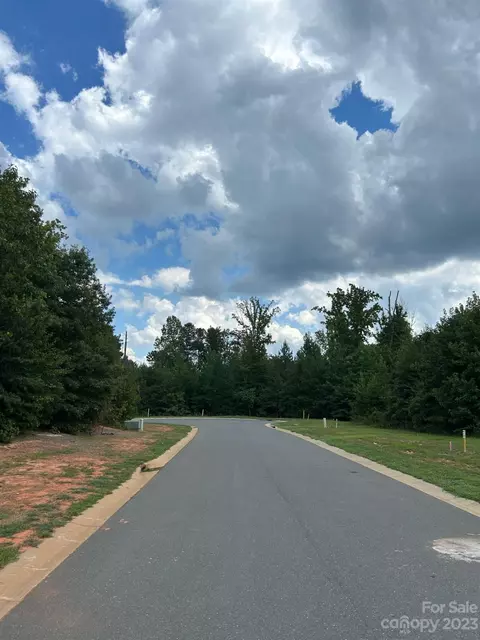 25 Shanklin S 25 Ln S #25, Denver, NC 28037