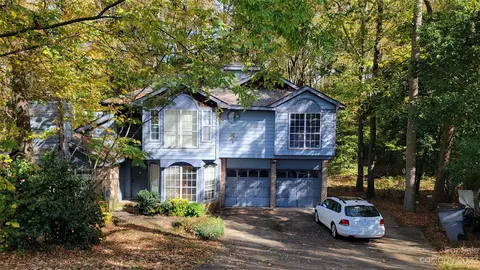 9112 Vicksburg Rd, Charlotte, NC 28227