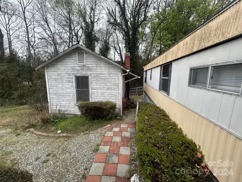 Exterior - 413 E 22nd St, Kannapolis, NC 28083 photo 5 of 7