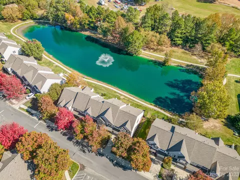 217 Arlington Downs Blvd, Matthews, NC 28104