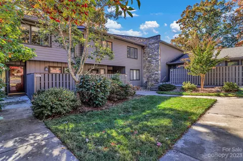 209 Crowfields D3 Dr #D3, Asheville, NC 28803