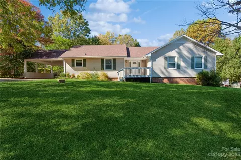 927 Hillcroft Pl, Rock Hill, SC 29732