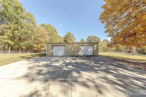 962 Community Ln, Lancaster, SC 29720 photo 22