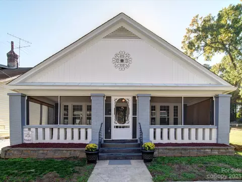 717 S Jackson St, Salisbury, NC 28144