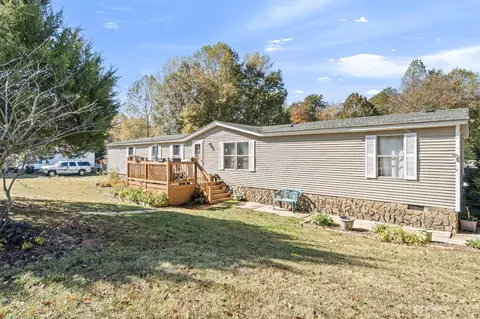 234 Kem Ln, Mount Holly, NC 28120