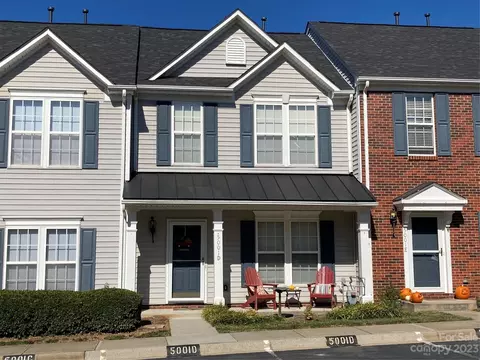 5001 Riverbed D Ln #D, Cramerton, NC 28032