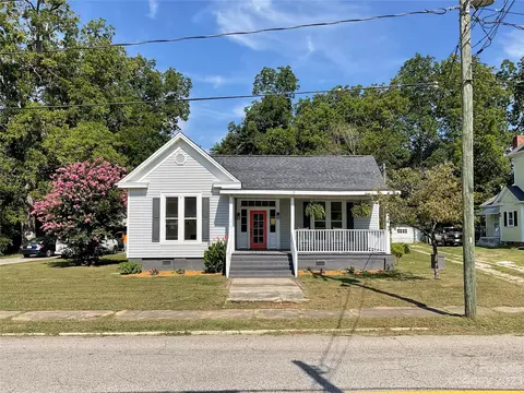 136 Saluda St, Chester, SC 29706