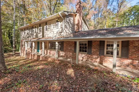 8301 Adrian Ct, Charlotte, NC 28270